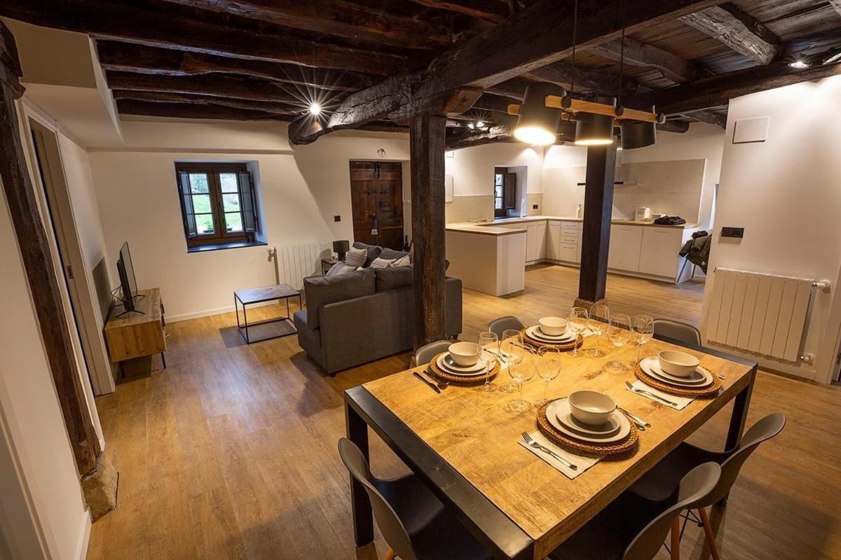 Arbela Apartamentuak Aia 外观 照片